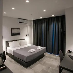 https://bnb-white-trilogy.hotelschalkidiki.net