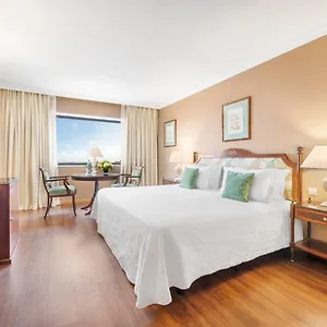 里斯波伯多禄酒店 ***** Lisboa